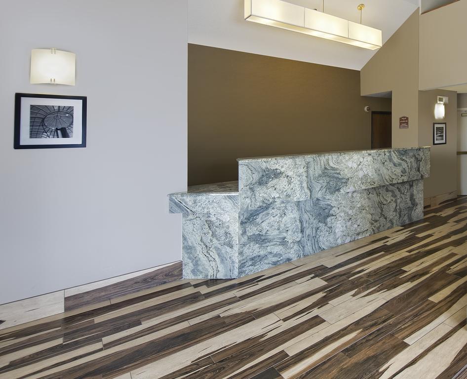 Baymont By Wyndham Fort Collins Exterior foto